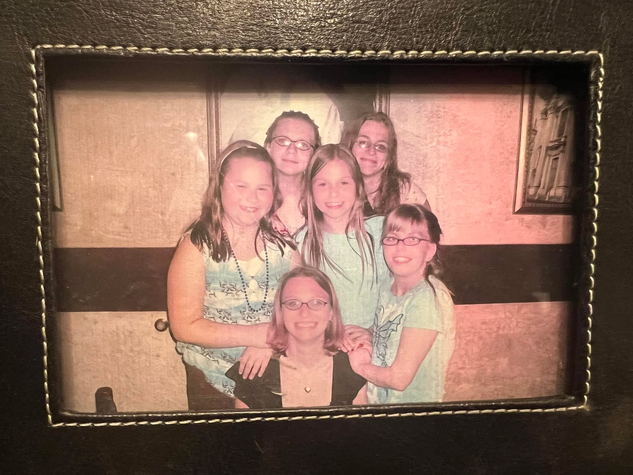 There’s a long, long story about this picture …. Ask me next time you see me 😁